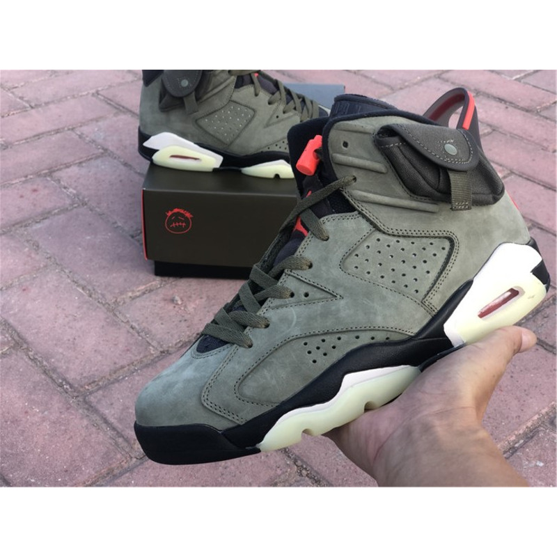 Travis Scott x Air Jordan 6 CN1084 200 Sneakers Men