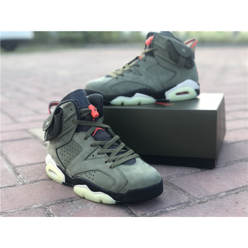 Travis Scott x Air Jordan 6 CN1084 200 Sneakers Men