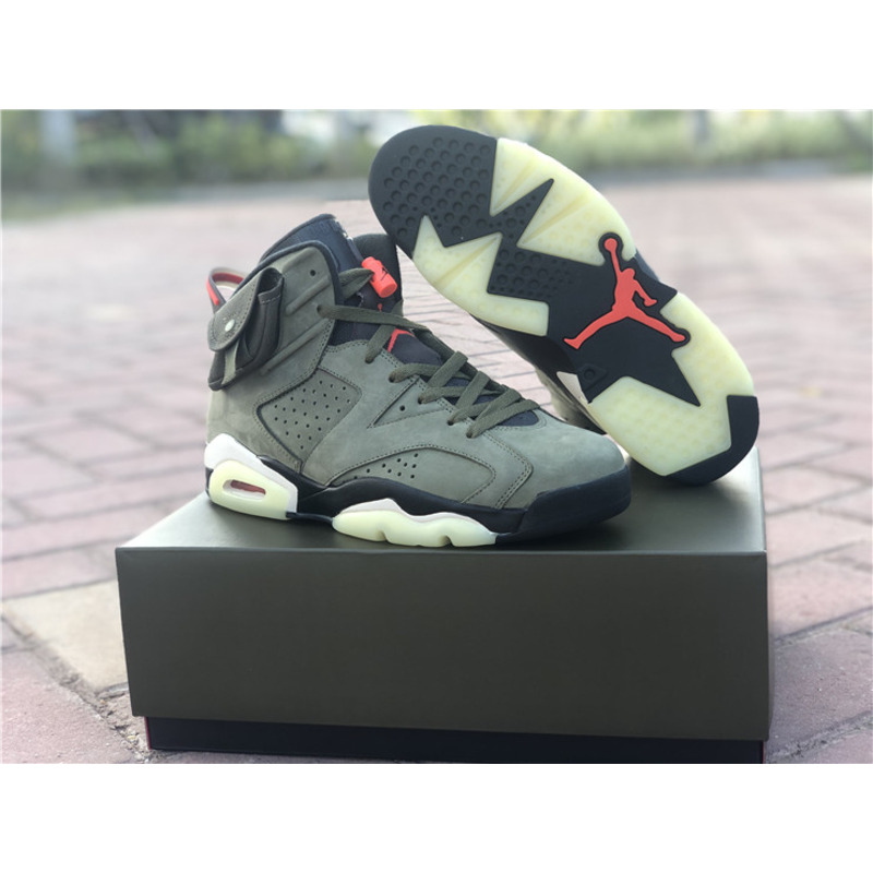 Travis Scott x Air Jordan 6 CN1084 200 Sneakers Men