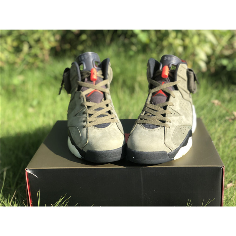 Travis Scott x Air Jordan 6 CN1084 200 Sneakers Men