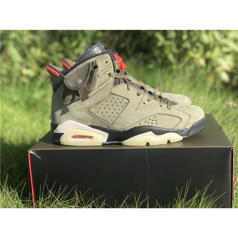 Travis Scott x Air Jordan 6 CN1084 200 Sneakers Men