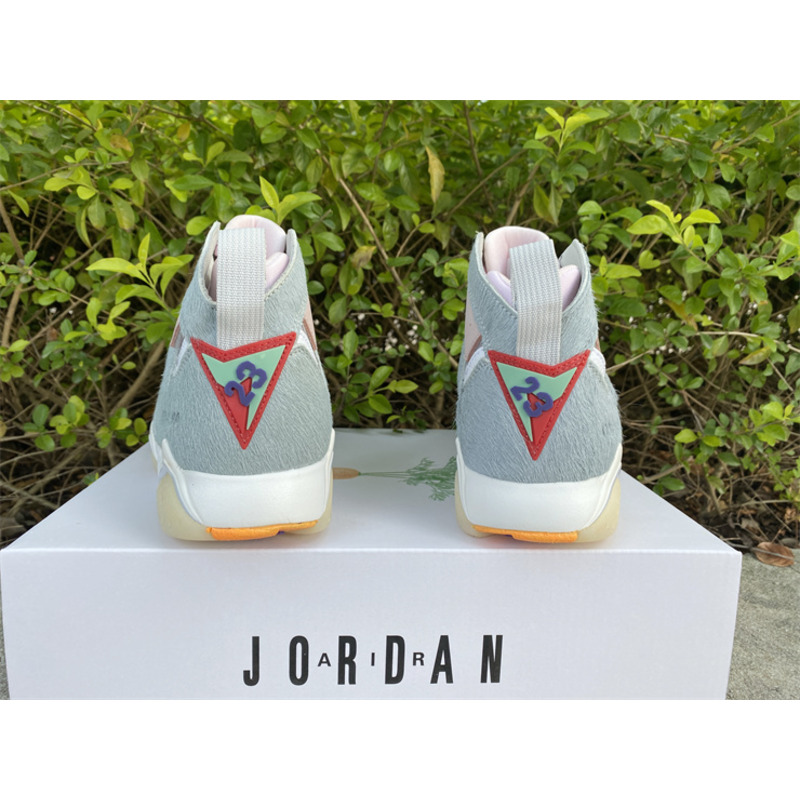 Air Jordan 7 "Hare 2.0" CT8528 002 Sneakers Men