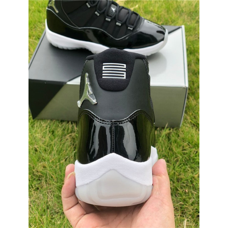 Air Jordan 11