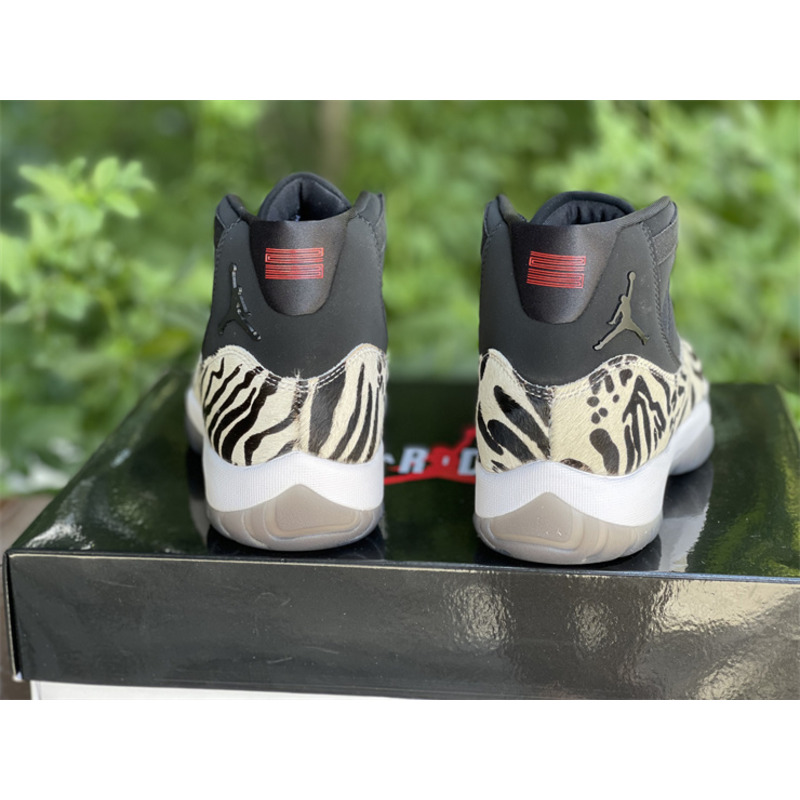 Air Jordan 11"Animal Instinct" AR0715 010 Sneakers Men Women