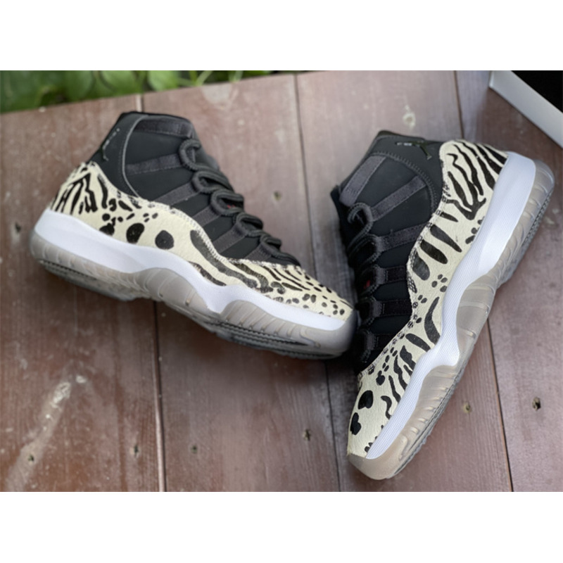 Air Jordan 11"Animal Instinct" AR0715 010 Sneakers Men Women