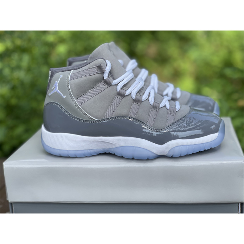 Air Jordan 11 RETRO GS 378038 005 Sneakers Women