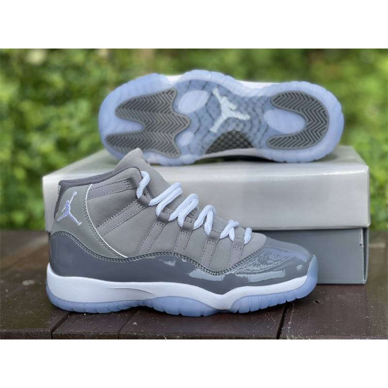 Air Jordan 11 RETRO GS 378038 005 Sneakers Women