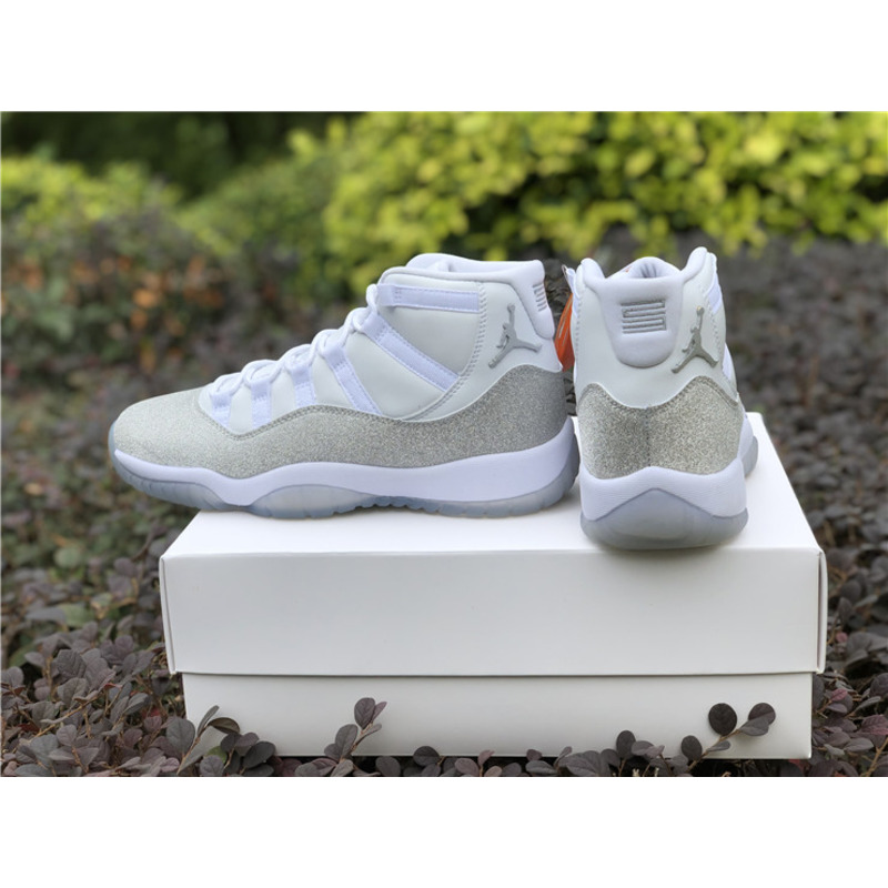 Air Jordan 11 WMNS G S AR0715 100 Sneakers Women