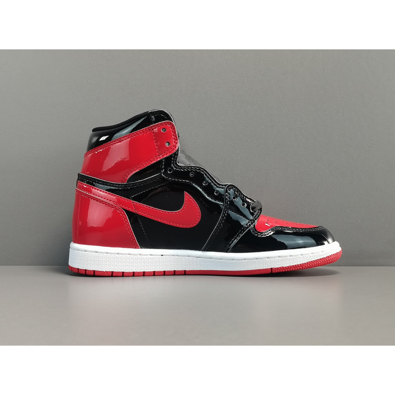 Air Jordan 1 High OG "Bred Patent" 555088 063 Sneakers Men