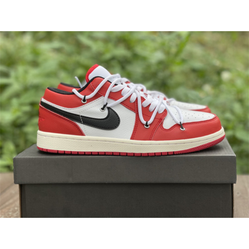 Air Jordan 1 Low Chicago White Red 55358 208 Sneaker Men Women