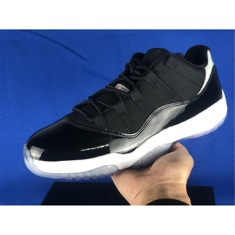 Air Jordan 11 RETRO Low 528895 023 Sneakers Men