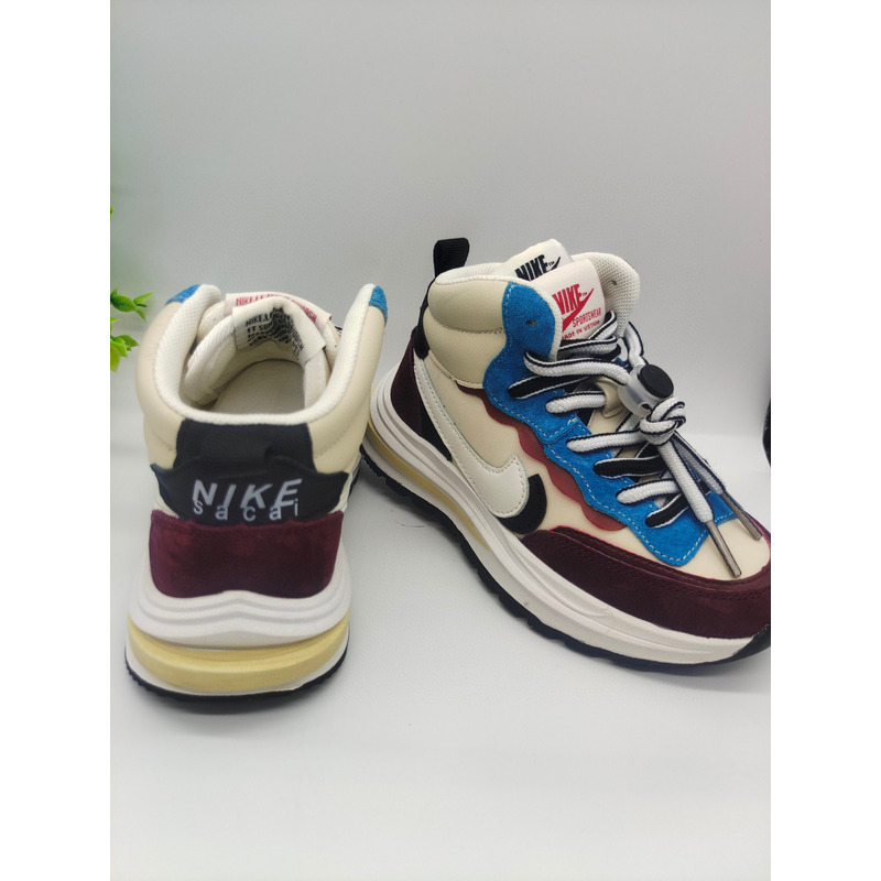 Nike Waffle YWB011 beige Sneakers kids