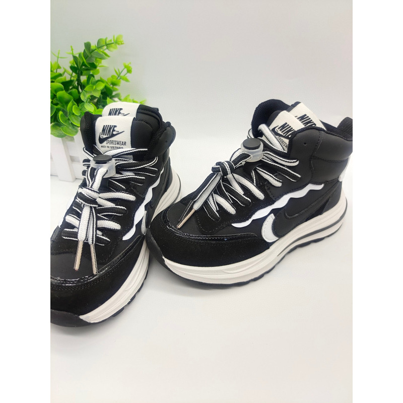 Nike Waffle YWB011 black Sneakers kids