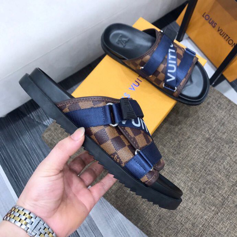 l**is V*t*n monogram sandals