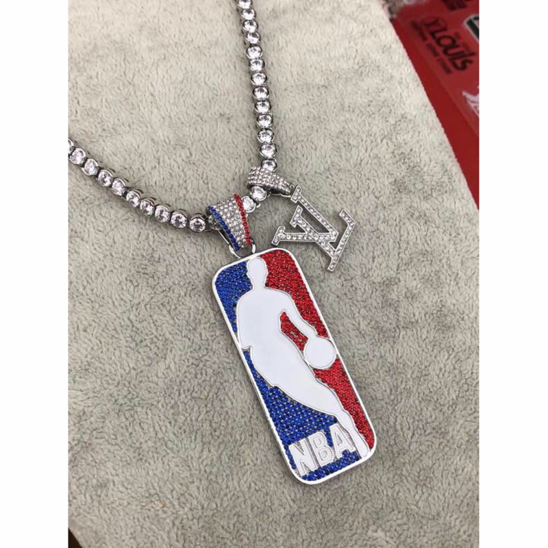 l**is V*t*n x nba strass pendant necklace