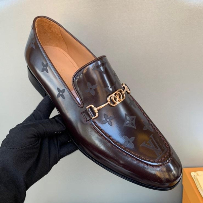 l**is V*t*n monogram  loafers men