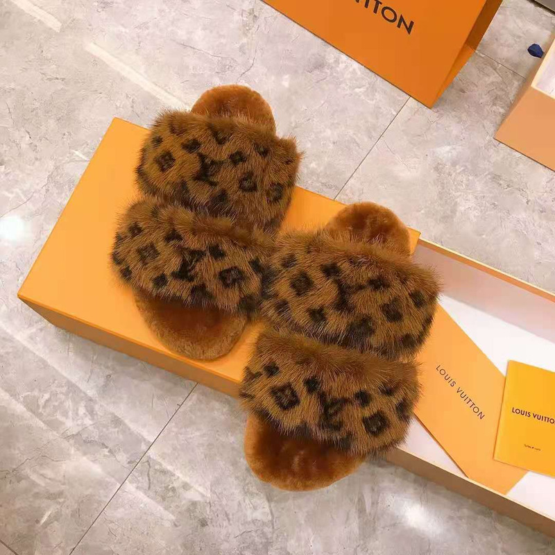 l**is V*t*n monogram wool slippers