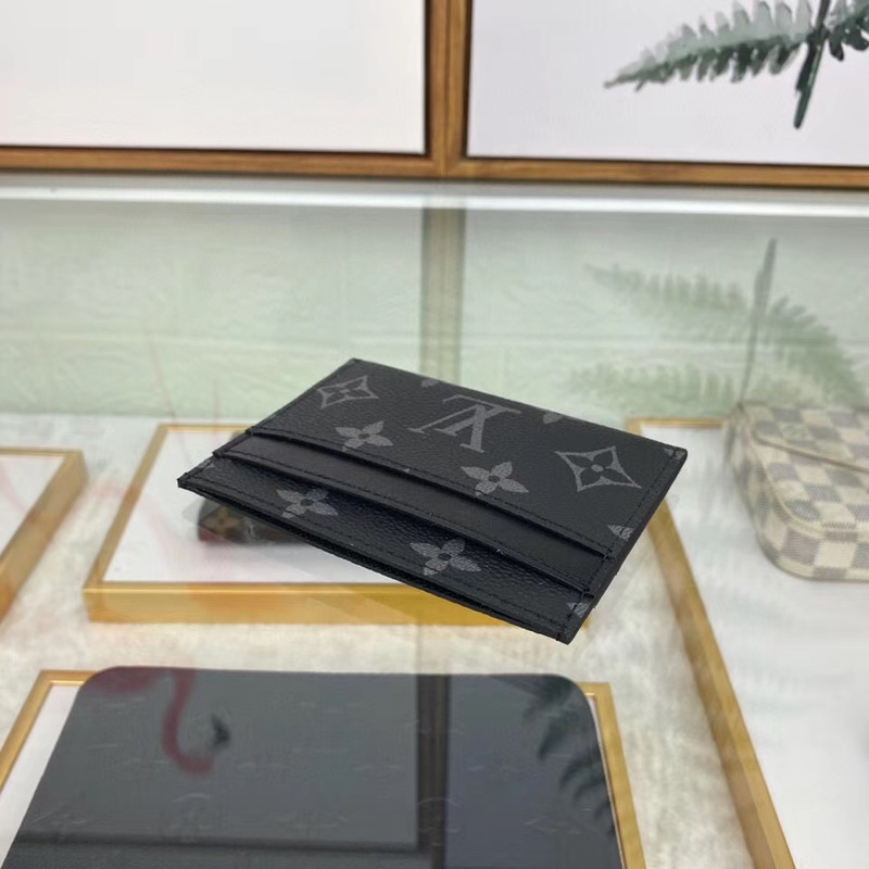 l**is V*t*n monogram black wallet