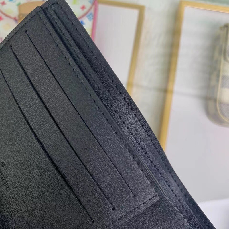 l**is V*t*n monogram black wallet