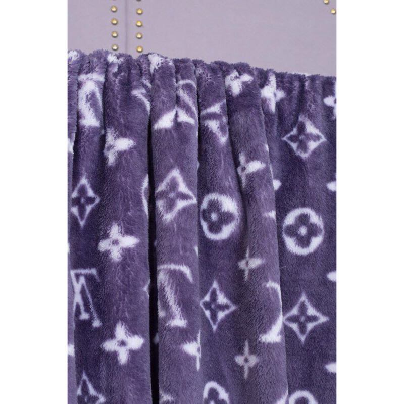 l**is V*t*n neo monogram blanket