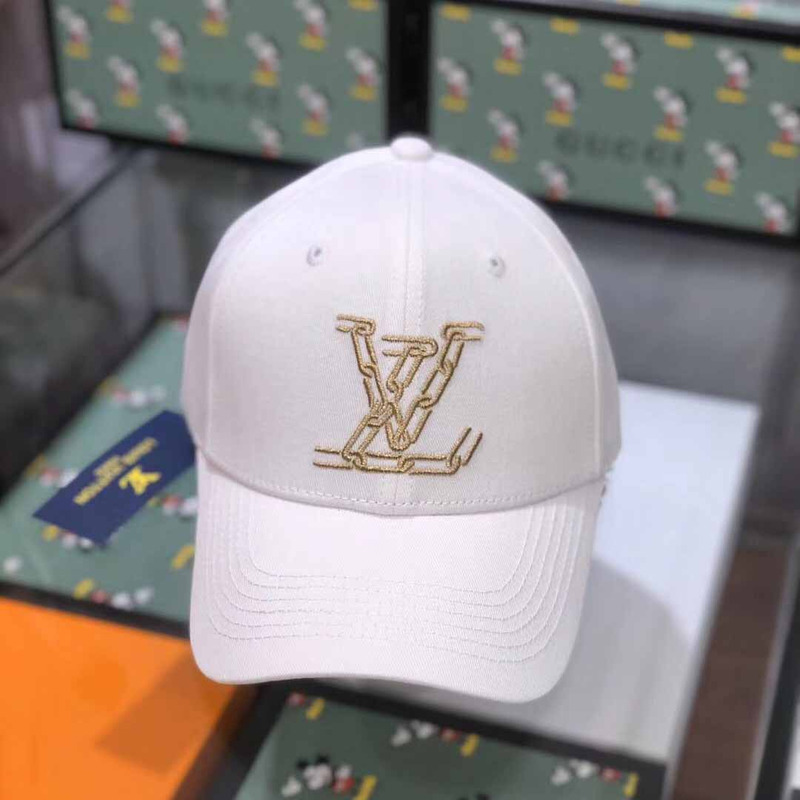 l**is V*t*n chain cap