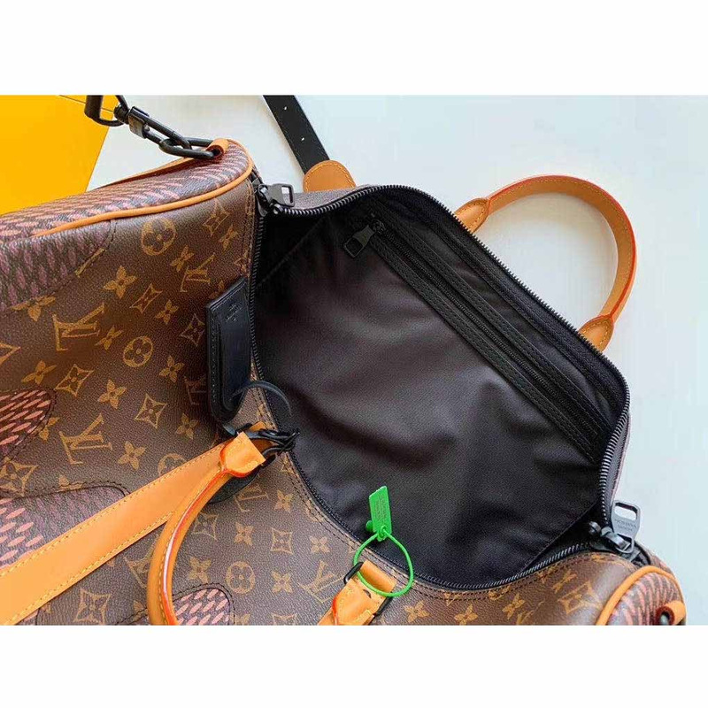 l**is V*t*n keepall bandouliere duffle bag