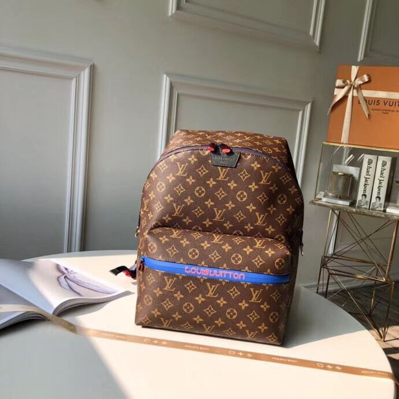 l**is V*t*n monogram backpack brown