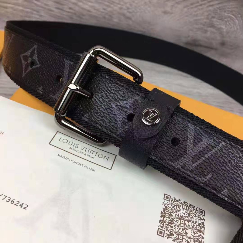 l**is V*t*n signature extra long 35mm belt