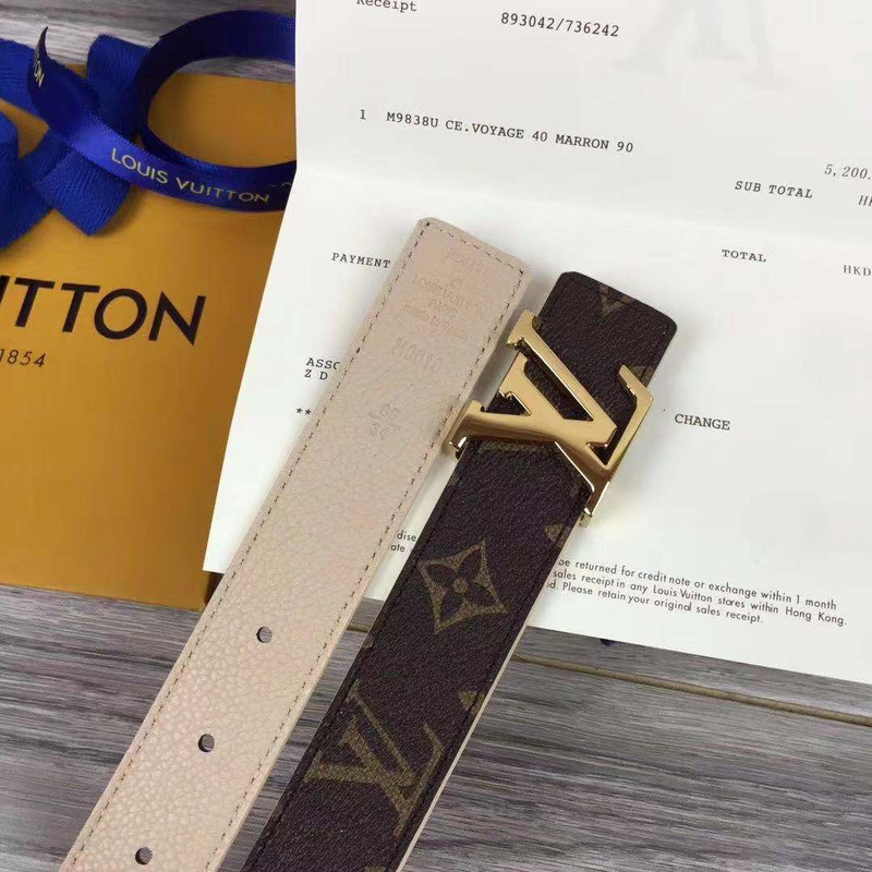 l**is V*t*n initials monogram belt with golden buckle