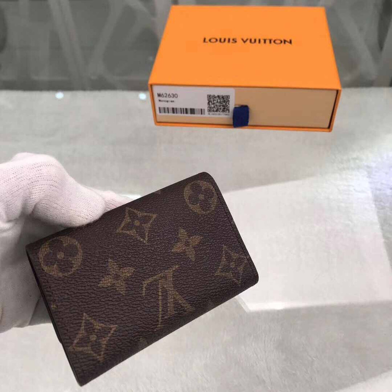 l**is V*t*n monogram multiple wallet