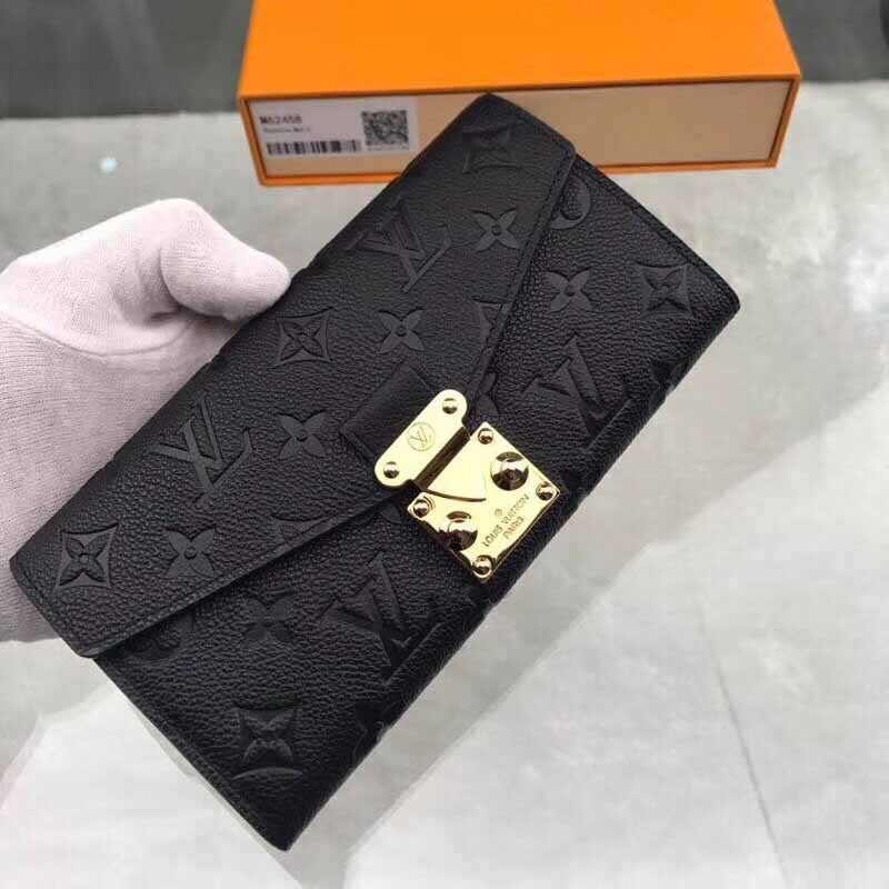 l**is V*t*n monogram black wallet