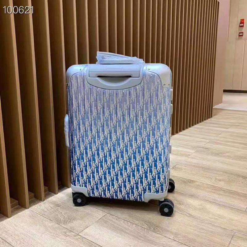 l**is V*t*n light blue luggage