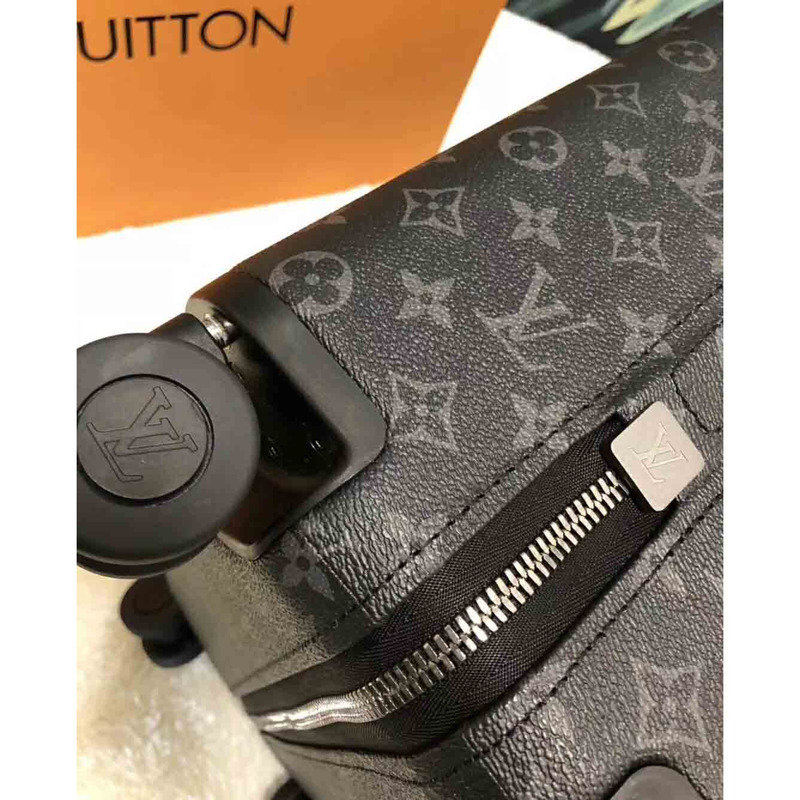 l**is V*t*n black monogram luggage