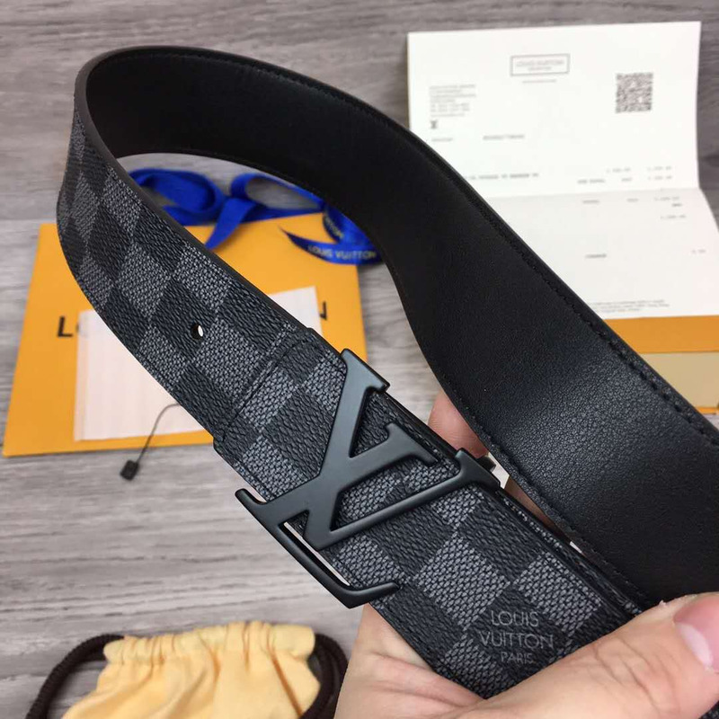 l**is V*t*n damier belt in black