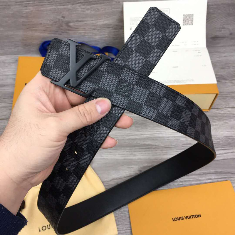 l**is V*t*n damier belt in black