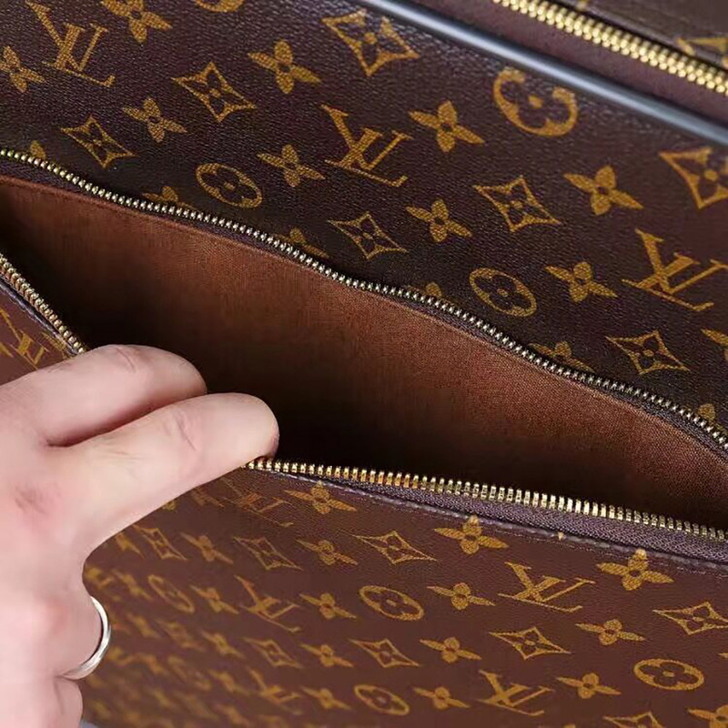 l**is V*t*n monogram luggage