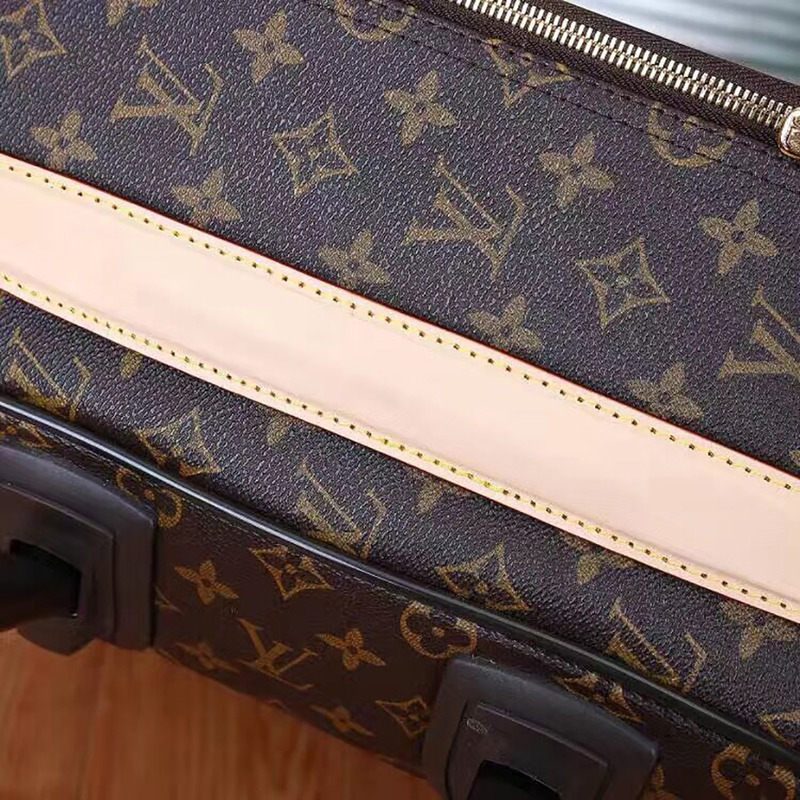 l**is V*t*n monogram luggage