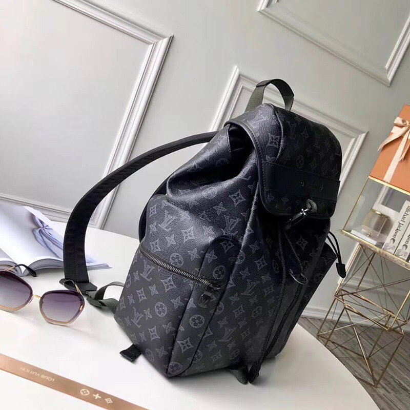 l**is V*t*n discovery backpack m43693