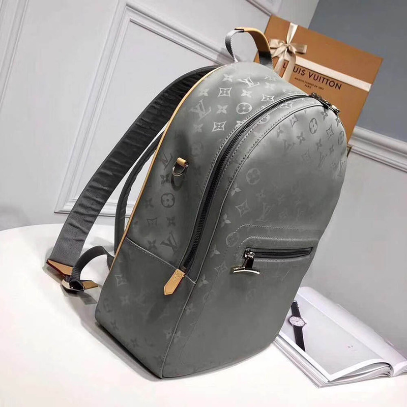 l**is V*t*n backpack pm m43882 in monogram titanium