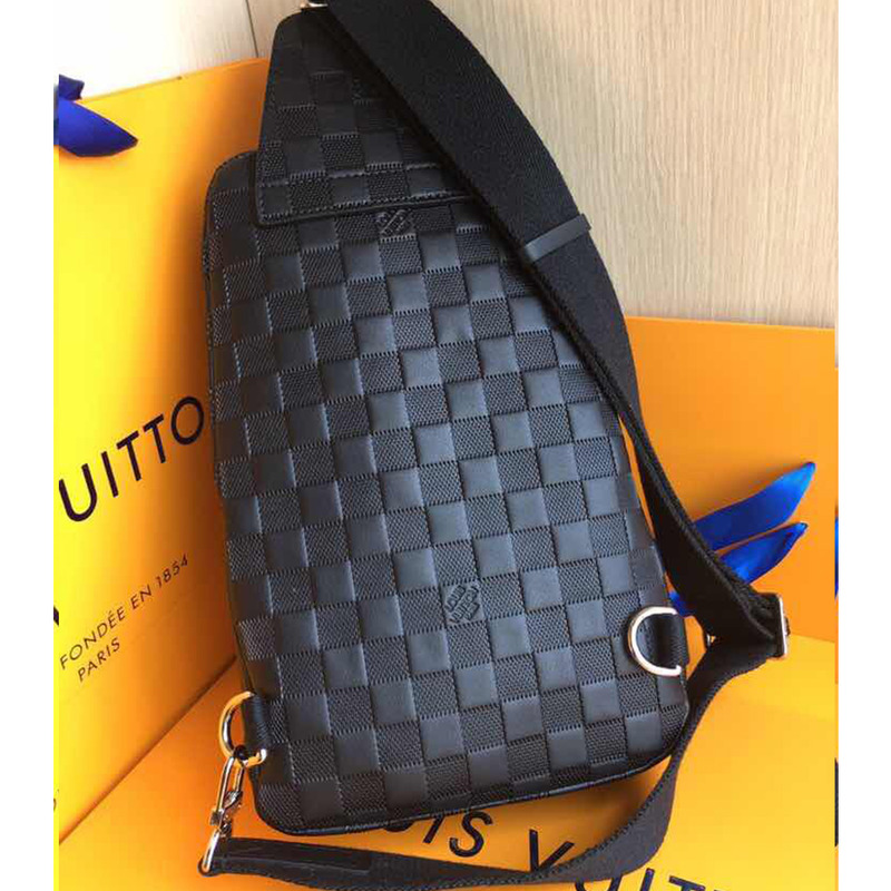 l**is V*t*n black argyle bag