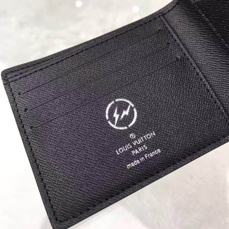 l**is V*t*n multiple wallet monogram eclipse flash