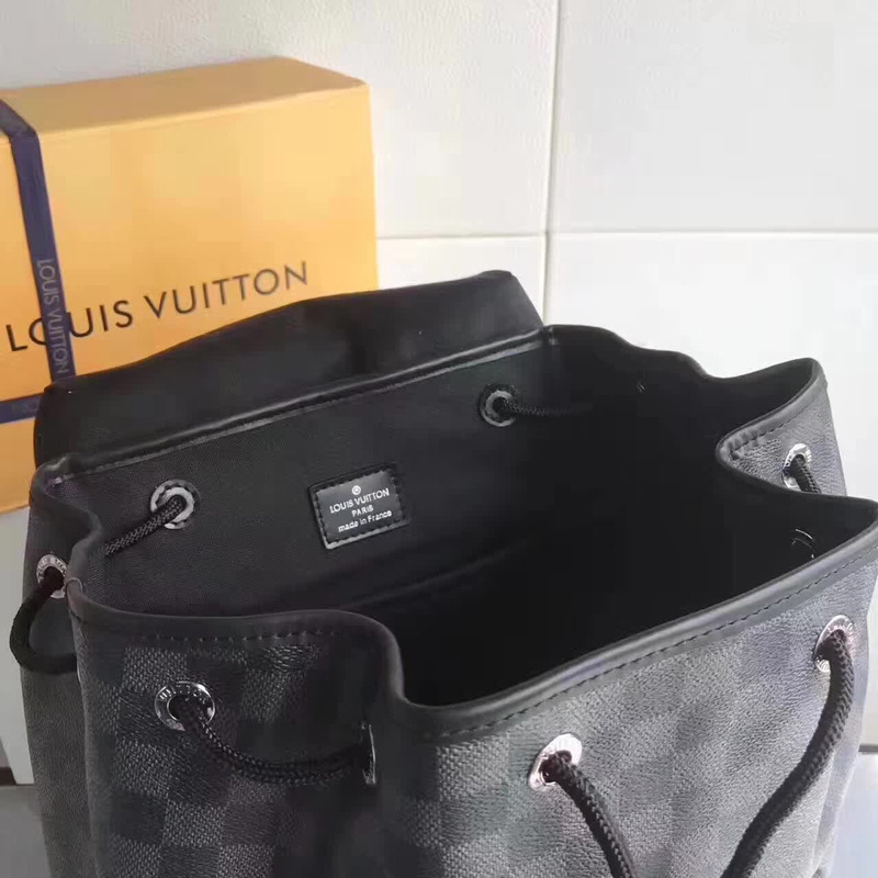 l**is V*t*n monogram leather backpack