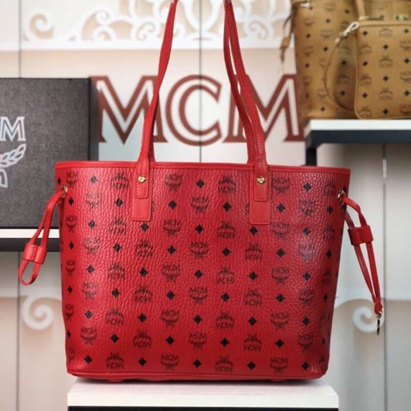 MCM mother bag red