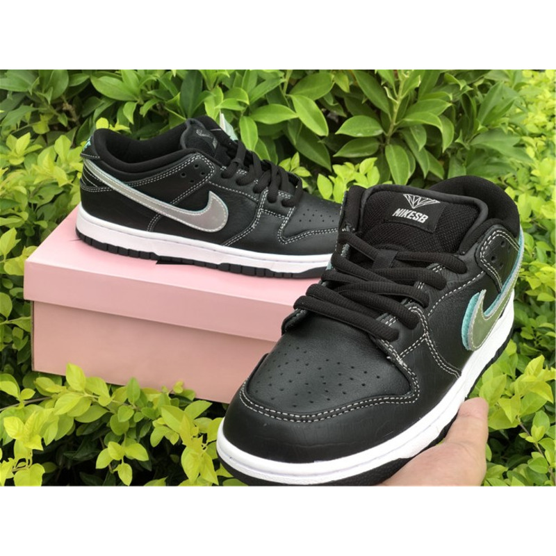 Diamond x Nike SB Dunk Low "Black" BV1310 001 Sneakers Men Women