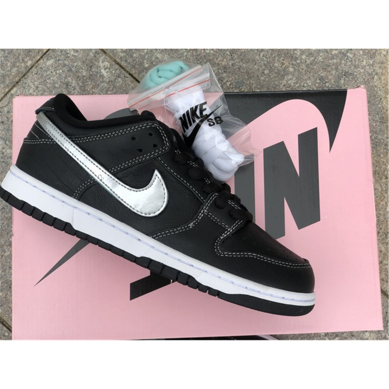 Diamond x Nike SB Dunk Low "Black" BV1310 001 Sneakers Men Women