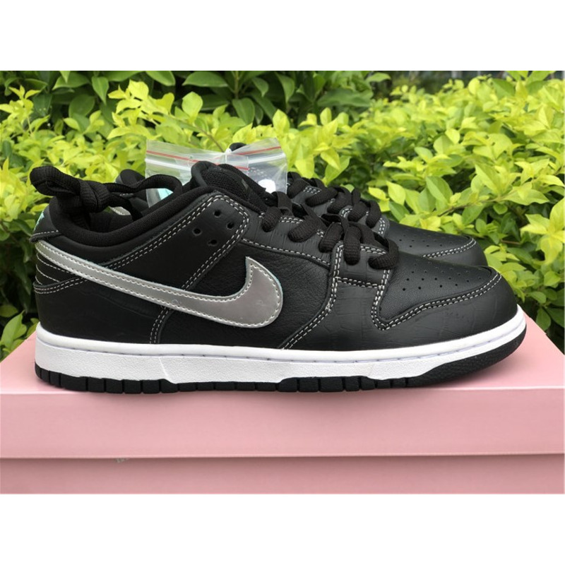 Diamond x Nike SB Dunk Low "Black" BV1310 001 Sneakers Men Women