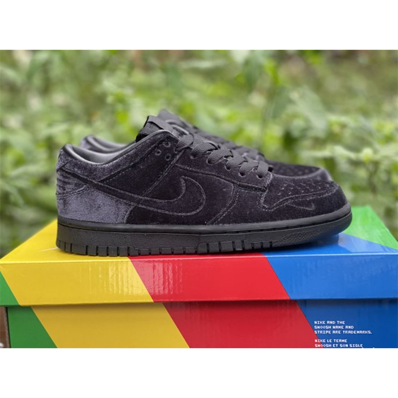 Dover Street Market x Nike Dunk Low "Triple Black" DH2686 002 Sneakers Men Women