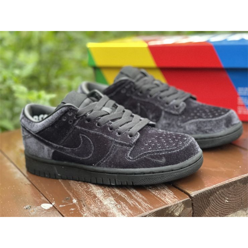 Dover Street Market x Nike Dunk Low "Triple Black" DH2686 002 Sneakers Men Women