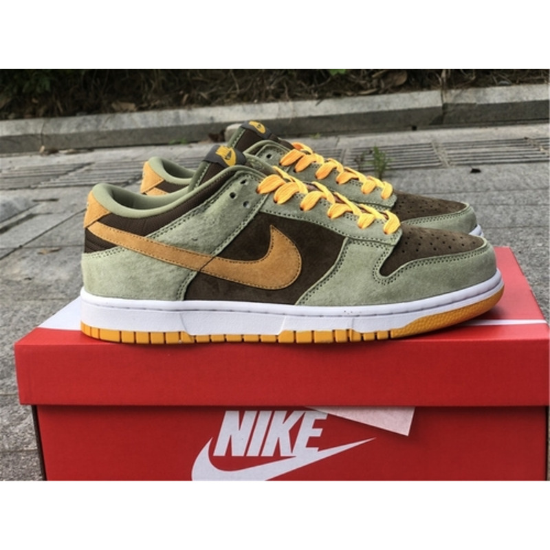 Dunk Low Dusty Olive DH5360 300 Sneakers Men Women