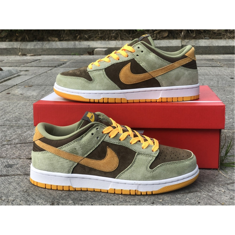 Dunk Low Dusty Olive DH5360 300 Sneakers Men Women